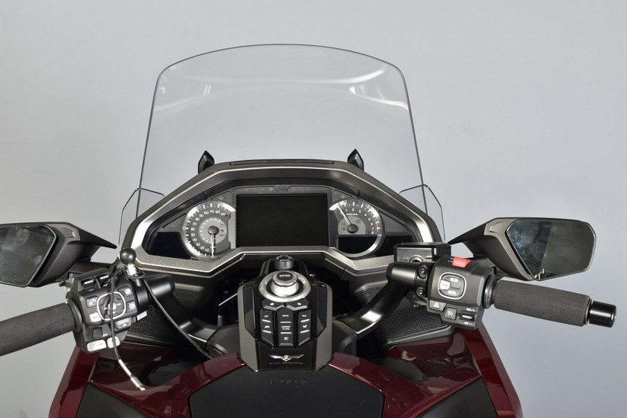 2023 Honda Powersports Goldwing Tour DCT