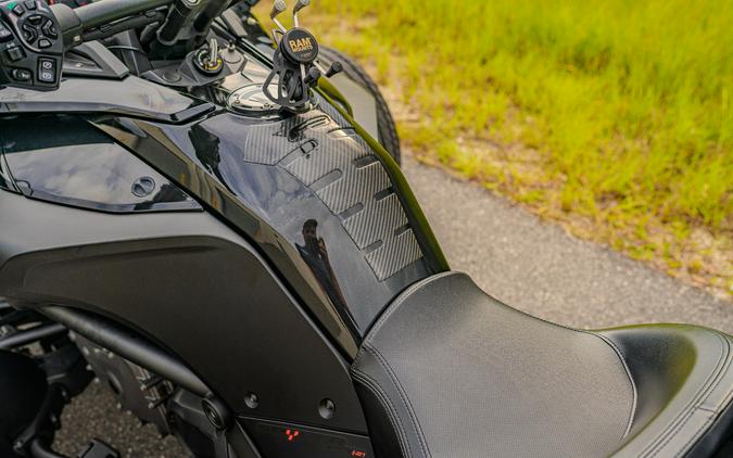 2015 Can-Am Spyder® F3 SE6