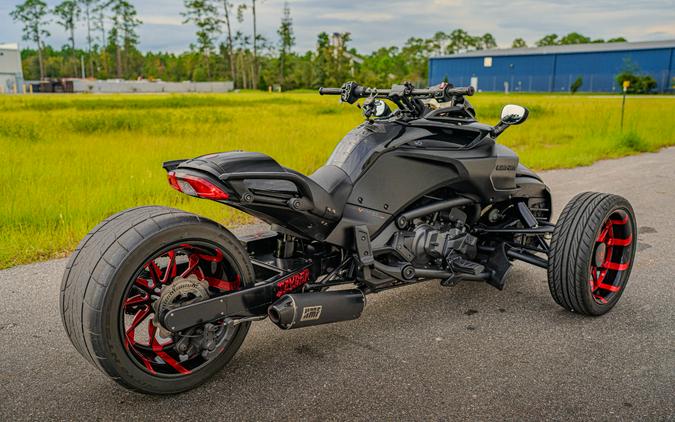 2015 Can-Am Spyder® F3 SE6