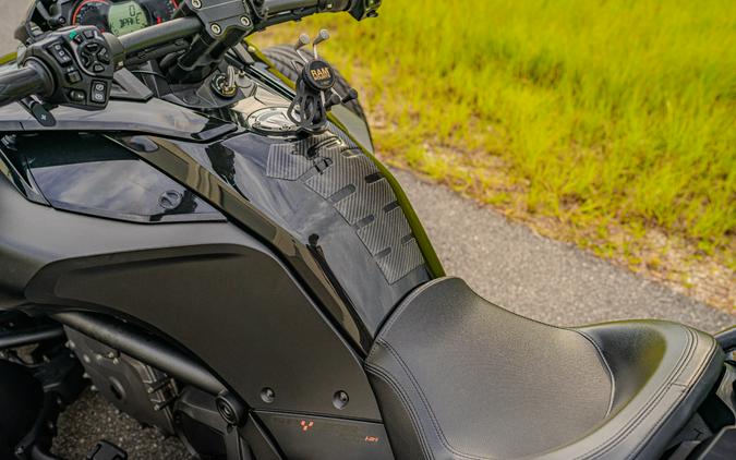 2015 Can-Am Spyder® F3 SE6