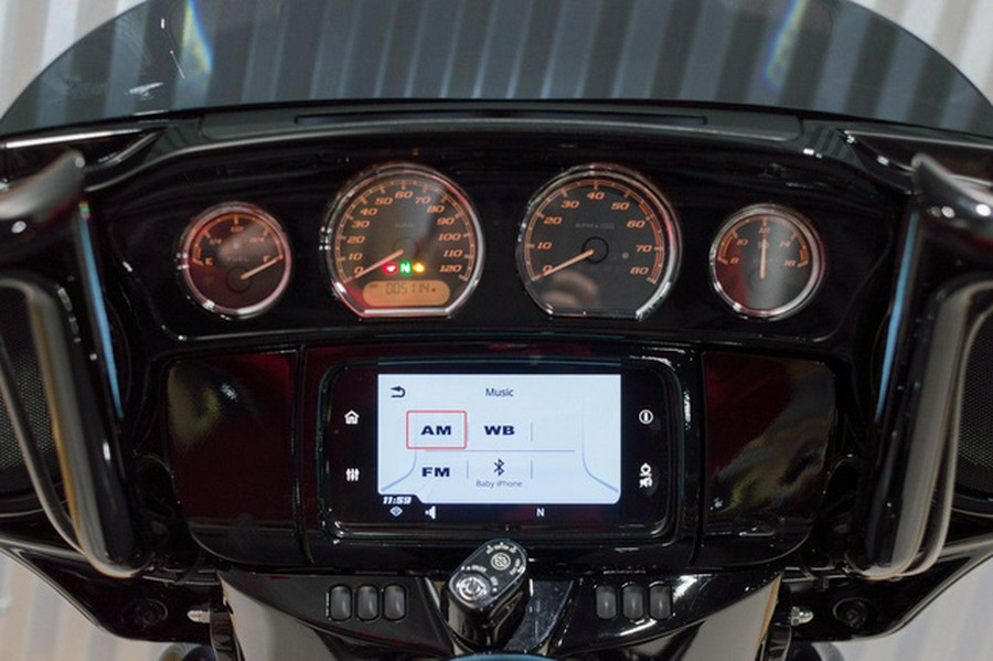 2022 Harley-Davidson FLHXS - Street Glide Special