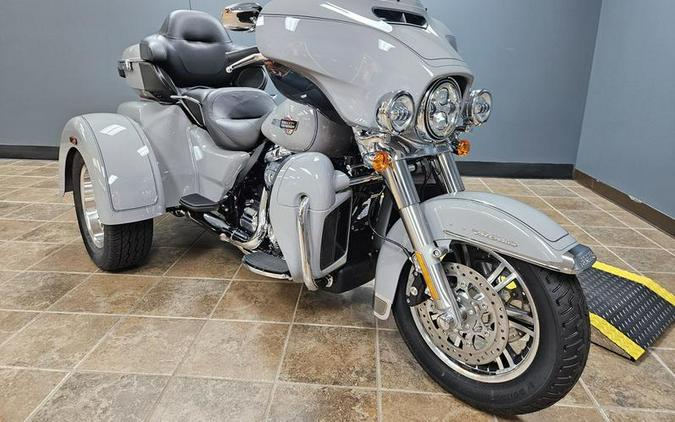 2024 Harley-Davidson® FLHTCUTG - Tri Glide® Ultra