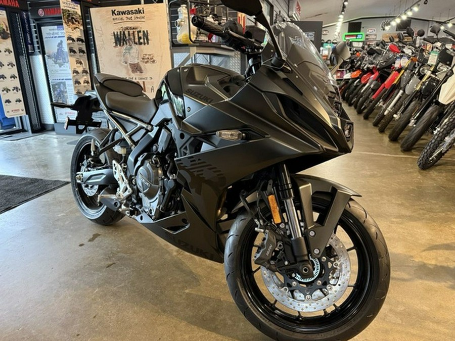 2025 Suzuki GSX 8R