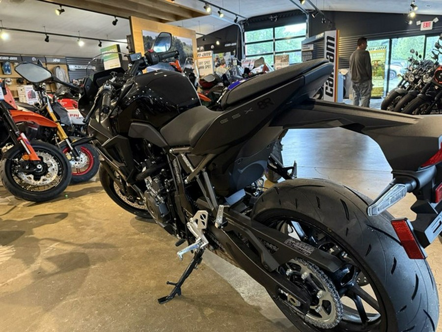 2025 Suzuki GSX 8R