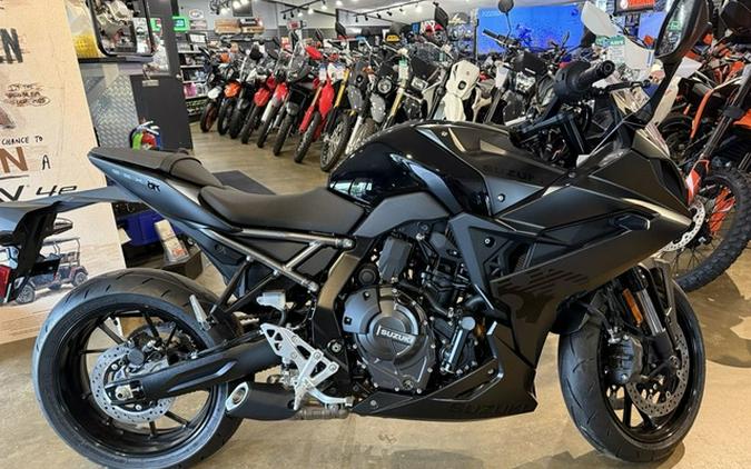 2025 Suzuki GSX 8R
