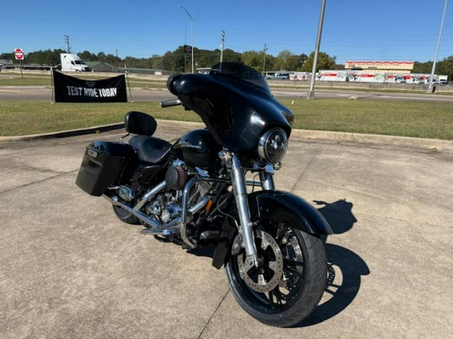 2008 Harley-Davidson® FLHX - Street Glide®