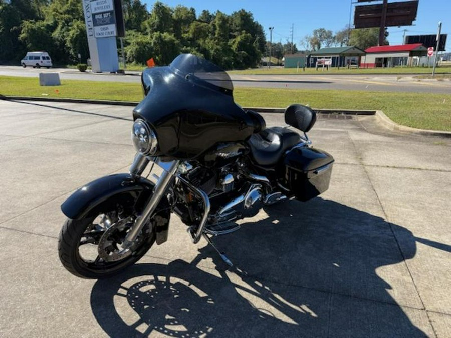 2008 Harley-Davidson® FLHX - Street Glide®