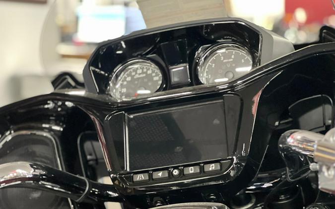 2025 Indian Motorcycle Pursuit® Limited