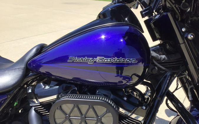 2020 FLHXS Street Glide® Special