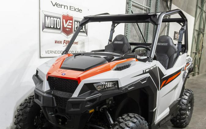 2025 Polaris® General 1000 Sport