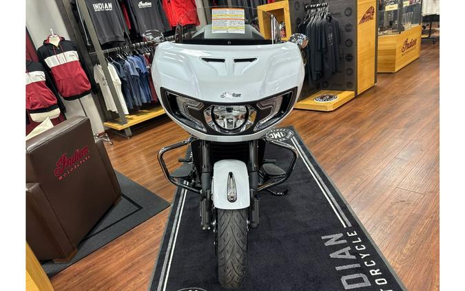 2025 Indian Motorcycle Challenger® Limited 112 with PowerBand Audio Package