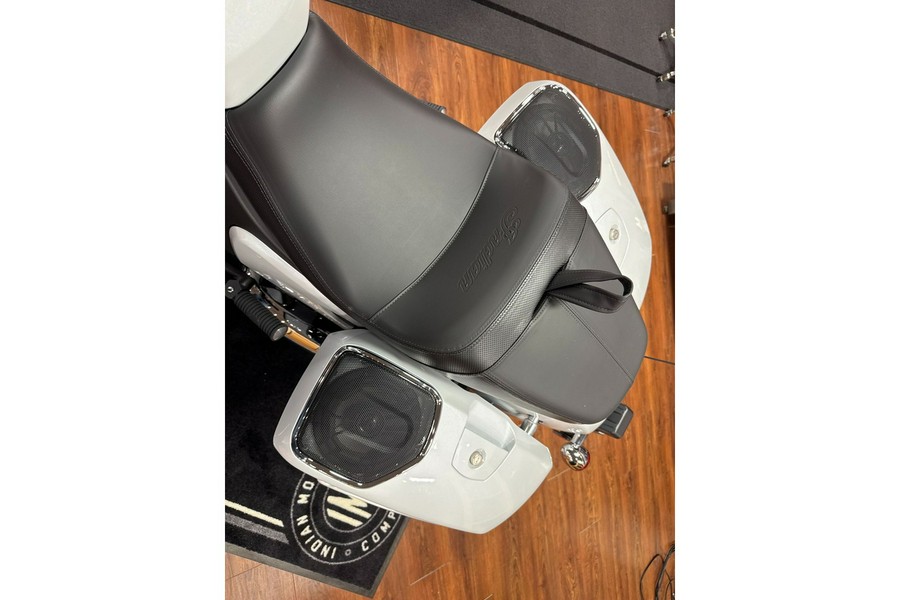 2025 Indian Motorcycle Challenger® Limited 112 with PowerBand Audio Package