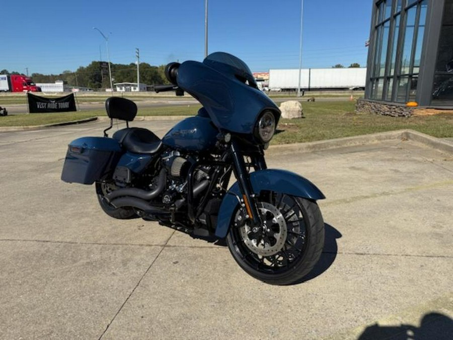 2019 Harley-Davidson® FLHXS - Street Glide® Special