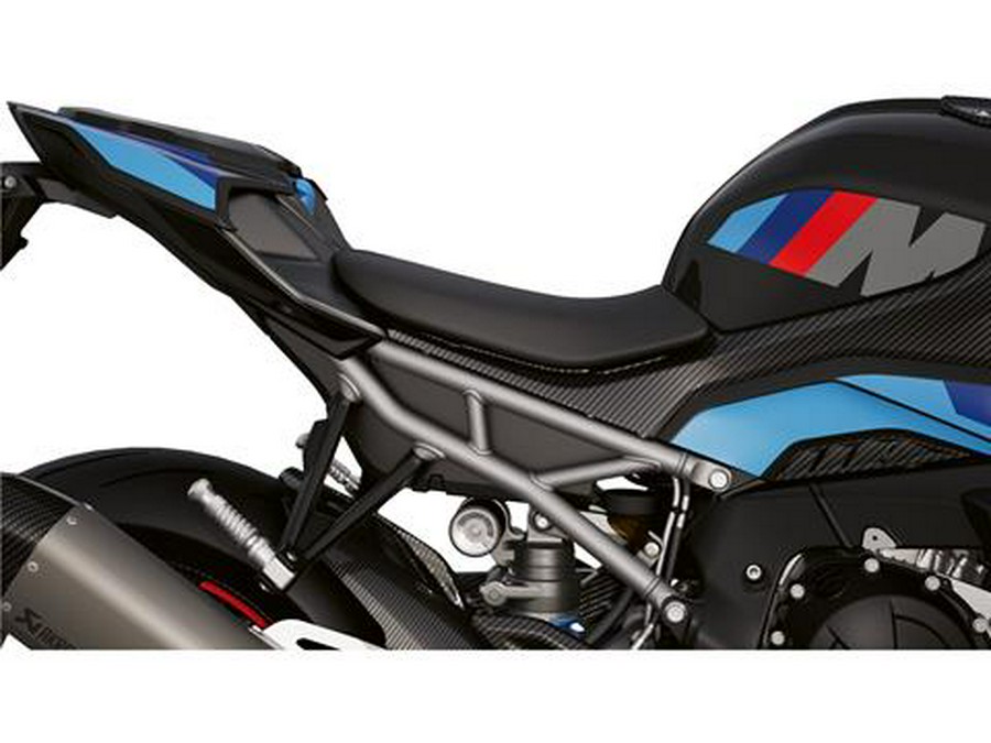 2025 BMW M 1000 R