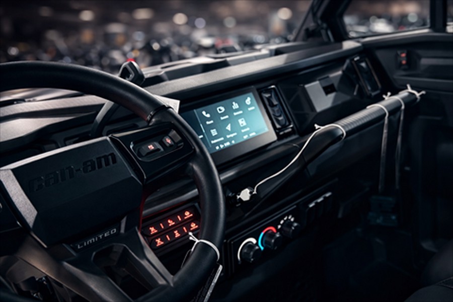 2026 Can-Am Defender MAX Limited HD11