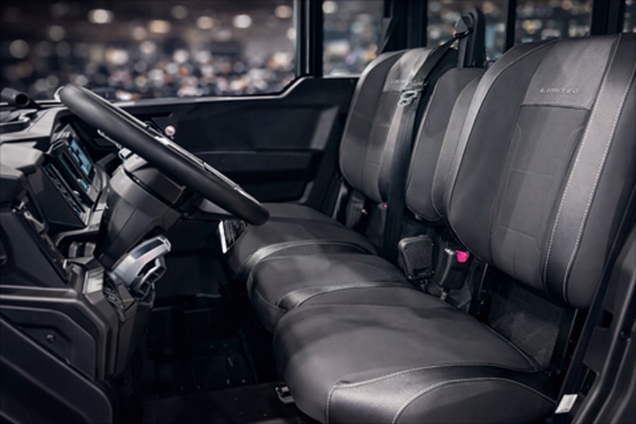 2026 Can-Am Defender MAX Limited HD11