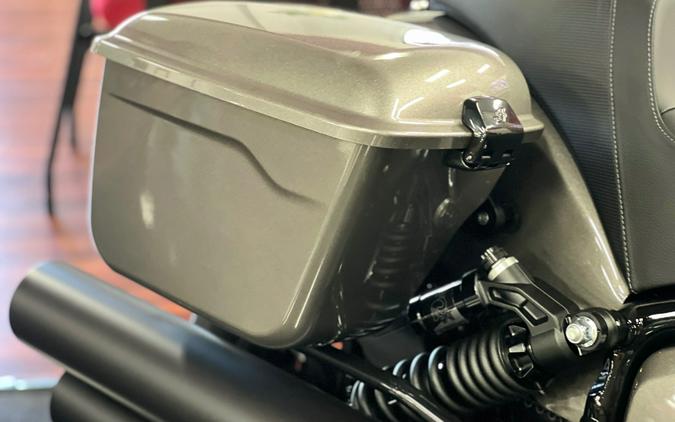 2025 Indian Motorcycle Sport Chief RT