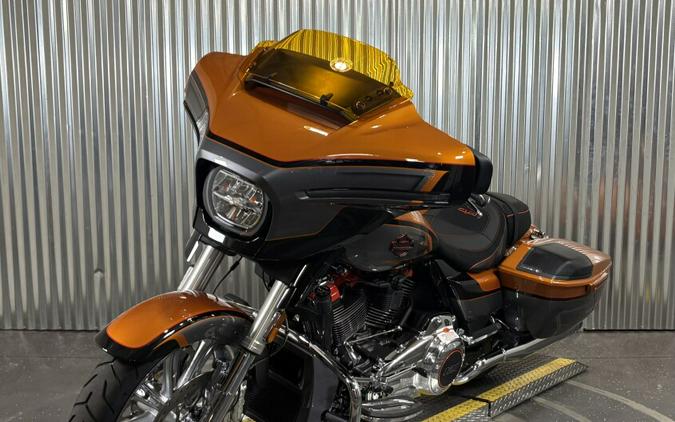 2026 Harley-Davidson CVO Street Glide Torched Orange CVO Tri-Tone