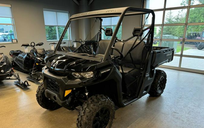 2024 Can-Am Defender DPS HD9