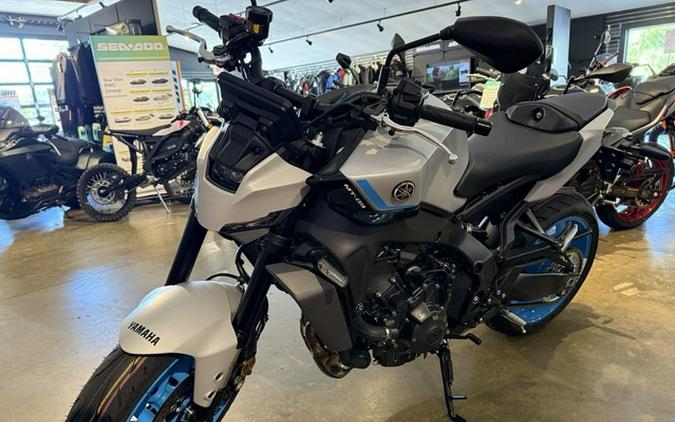 2025 Yamaha MT 09