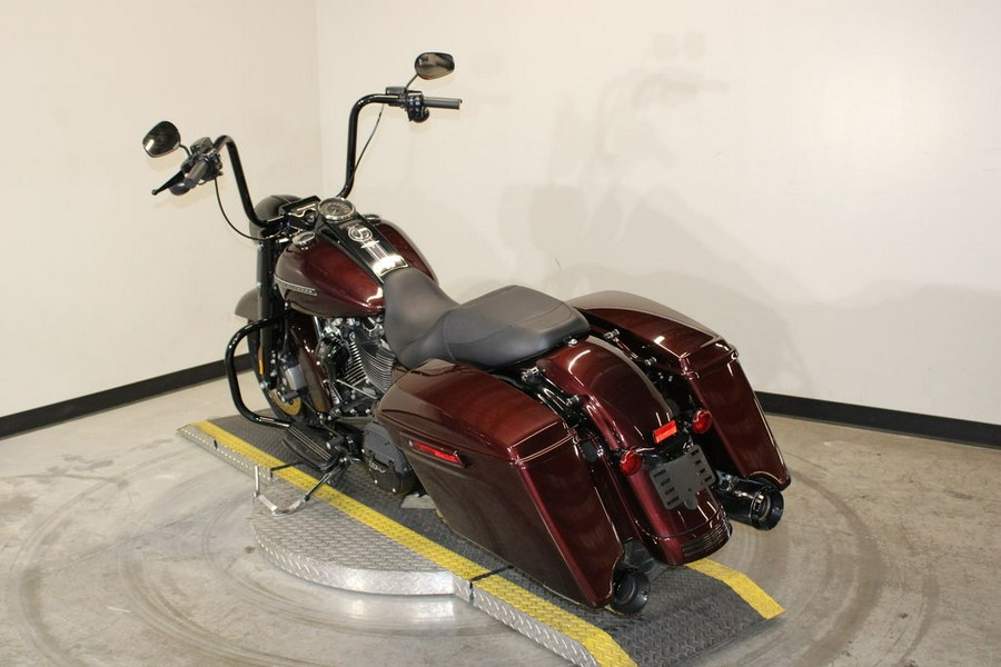 2019 Harley-Davidson® FLHRXS - Road King® Special