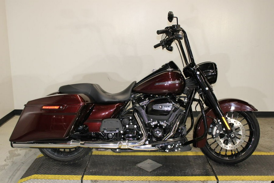 2019 Harley-Davidson® FLHRXS - Road King® Special