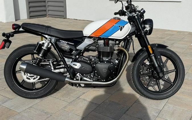 2025 Triumph Speed Twin 900 Pure White/Maui Blue/Tangerine Orange