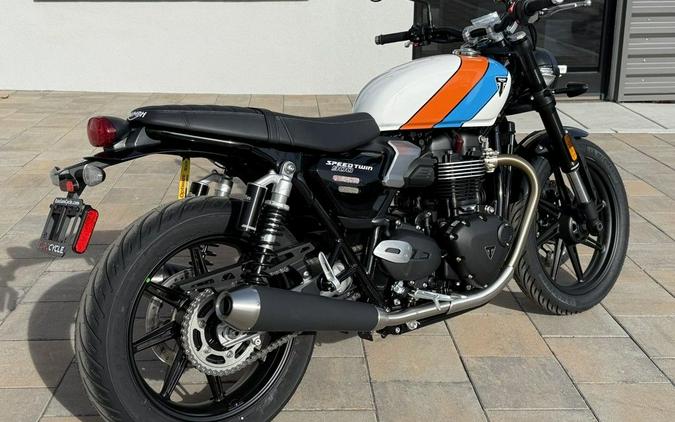 2025 Triumph Speed Twin 900 Pure White/Maui Blue/Tangerine Orange