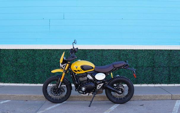 2026 Triumph Scrambler 400 XC