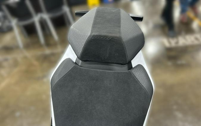 2027 KTM 990 DUKE