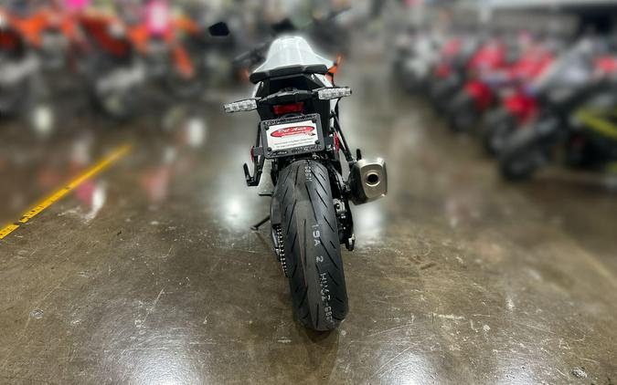 2027 KTM 990 DUKE