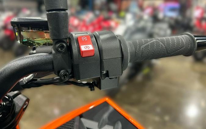 2027 KTM 990 DUKE