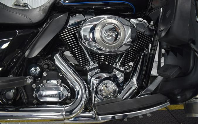 2011 Harley-Davidson FLHTC - Electra Glide Classic