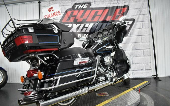 2011 Harley-Davidson FLHTC - Electra Glide Classic