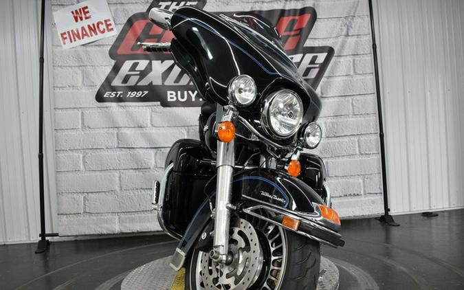 2011 Harley-Davidson FLHTC - Electra Glide Classic