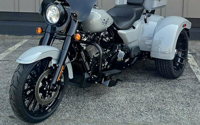 2025 Harley-Davidson Trike FLRT - Freewheeler