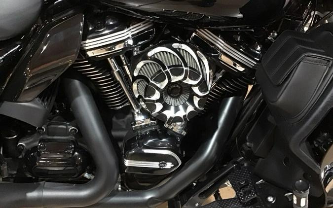 2021 Harley Davidson FLHTCUTG Tri Glide