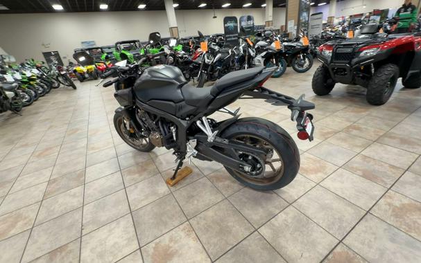 2026 Honda CB650R E-CLUTCH