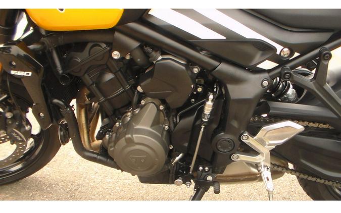 2025 Trident 660 - Triumph