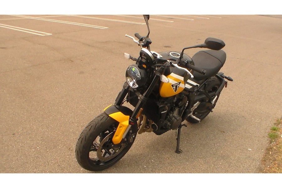 2025 Trident 660 - Triumph