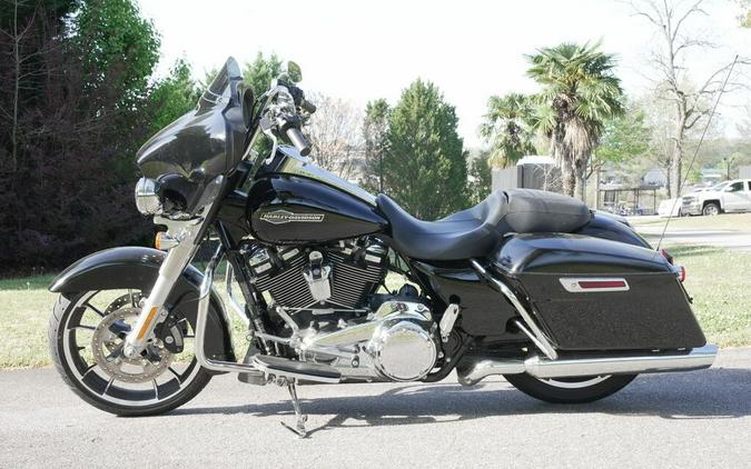 FLHX 2023 Street Glide