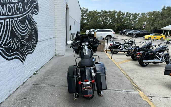 FLTRX 2023 Road Glide