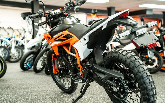 2026 KTM Enduro 390 R