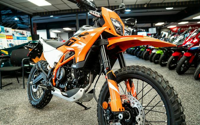 2026 KTM Enduro 390 R