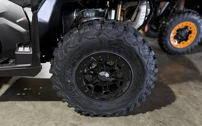 2026 Can-Am® Outlander MAX Backcountry Multicam Dark Camo