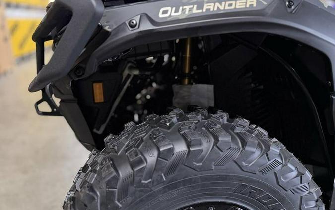 2026 Can-Am® Outlander MAX Backcountry Multicam Dark Camo