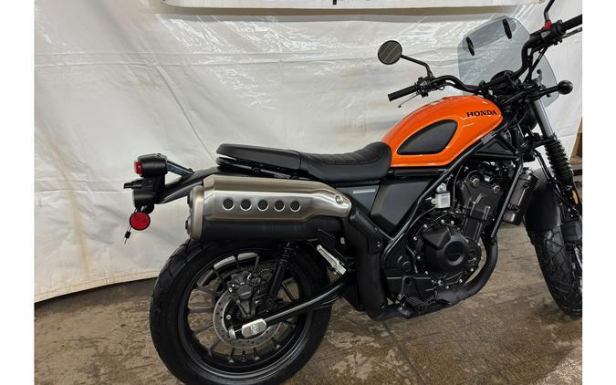 2023 SCL500 - Honda