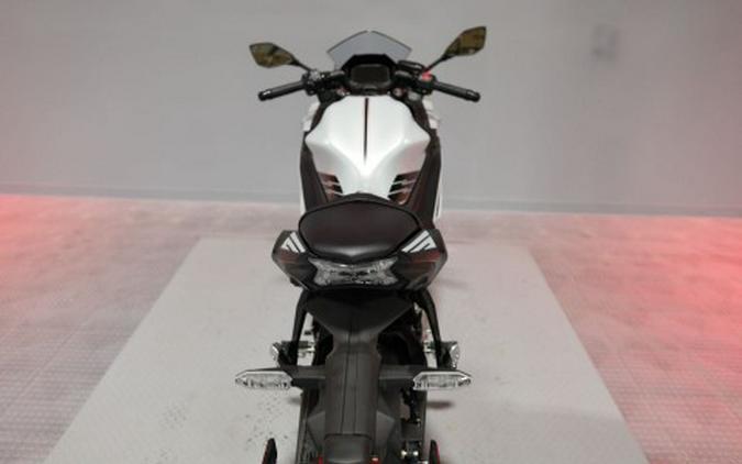 2026 Kawasaki Ninja® 650 ABS