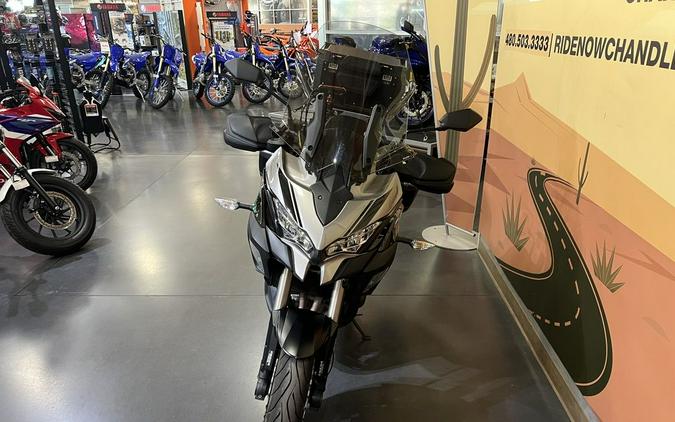 2023 Kawasaki Versys® 1000 SE LT+