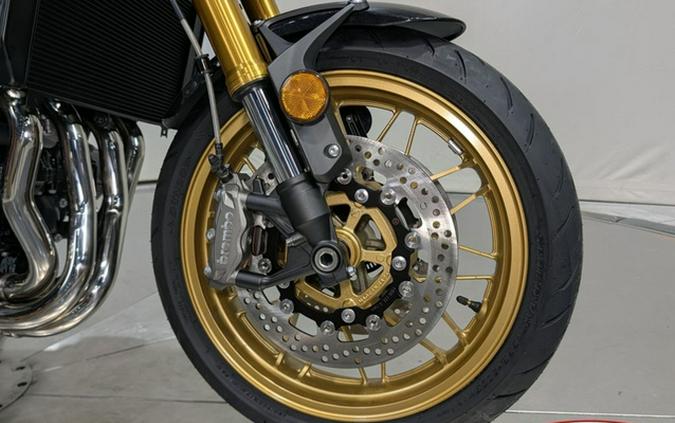 2026 Kawasaki Z900RS SE ABS